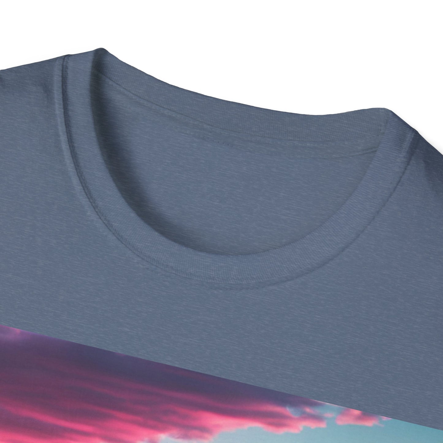 Canoe in Canvas Summer - T Shirt
